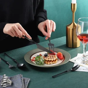 H6aa84beb528e45aeb9aaac5bb2abe7d8v.webp 4 Pcs Mirror Matte Stainless Steel Black Gold Silver Cutlery Dinnerware Tableware Knife Spoon Fork Flatware Set Dishwasher Safe