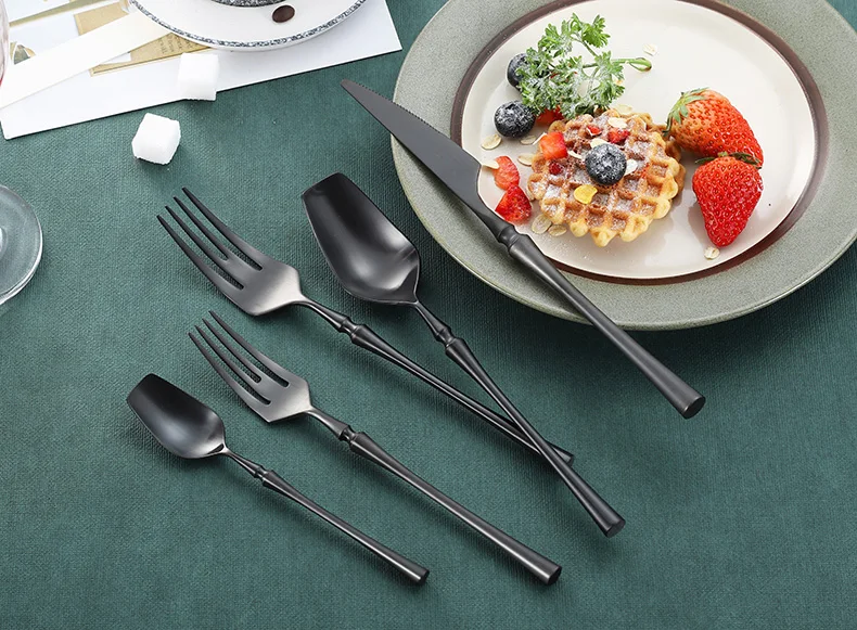 H782a7fc2864843008b68d24d399a3261z.webp 4 Pcs Mirror Matte Stainless Steel Black Gold Silver Cutlery Dinnerware Tableware Knife Spoon Fork Flatware Set Dishwasher Safe