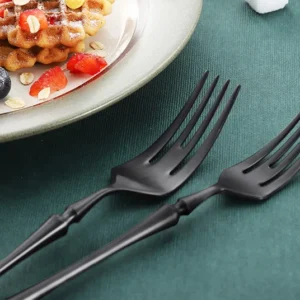 He54e1bea2c31469790575977bfdf5eafk.webp 4 Pcs Mirror Matte Stainless Steel Black Gold Silver Cutlery Dinnerware Tableware Knife Spoon Fork Flatware Set Dishwasher Safe