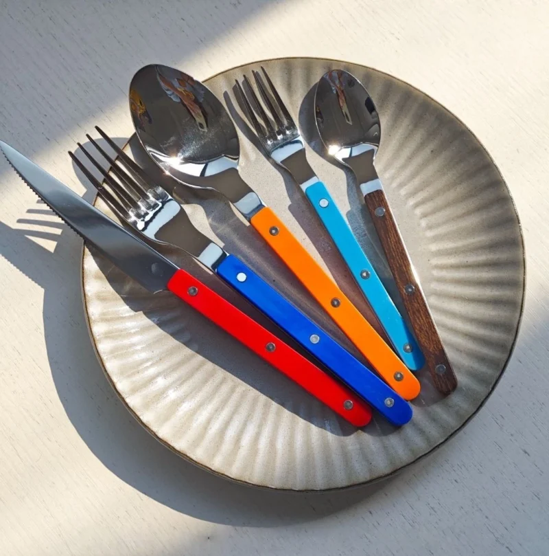 Colorful 316 Stainless Steel Western Cutlery Set, French Clasp Handle Steak Knives, Dessert Forks Spoons Flatware Collection