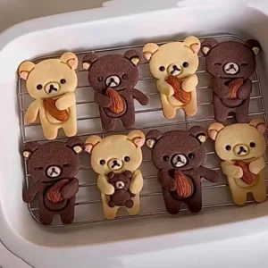 S4b0bbd54f5c2445d9ce020c5644641daE-1.webp Cartoon Hug Bear Cookie Cutters Biscuit Mold Stamp Kitchen Baking Pastry Bakeware Dessert Baking Supplies