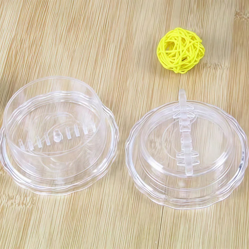Kitchen Multifunctional Garlic Manual Garlic Press Simple, Convenient and Easy To Carry Manual Garlic Press Roll Crusher Chopper