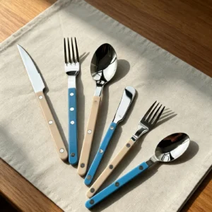 Colorful 316 Stainless Steel Western Cutlery Set, French Clasp Handle Steak Knives, Dessert Forks Spoons Flatware Collection
