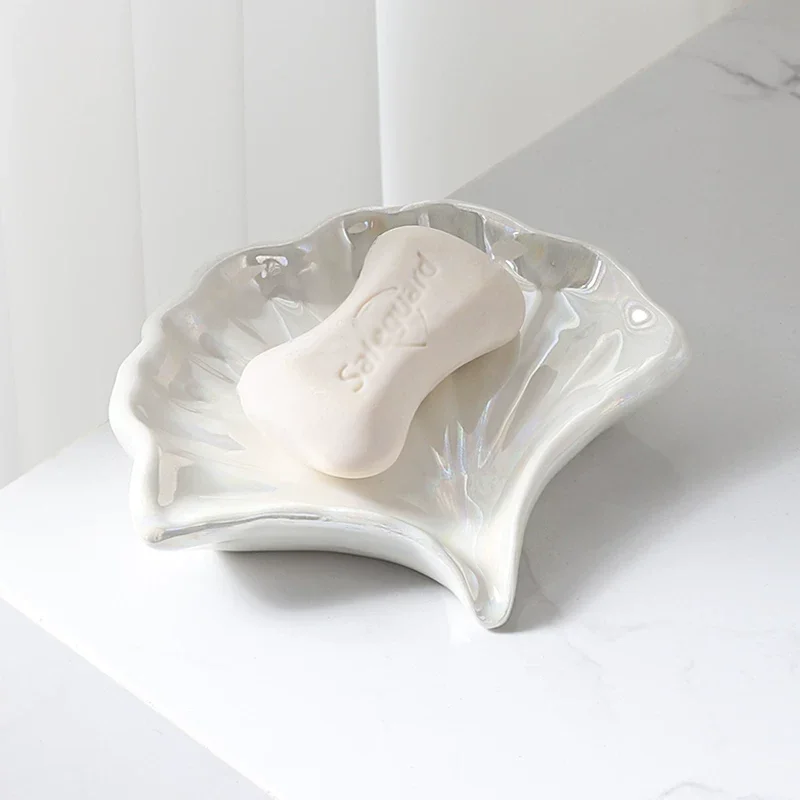 Ceramic Ginkgo Shaped Soap Holder, Household Drainage Soap Tray Holder, Bathroom Accessories, Bathroom Organizer Kitchen Storage