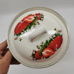 Sf5fd278a4a594adab34d32e0facb936ea.webp 16cm 18cm 20cm 3piece Set Strawberry Enameled Cookware Set